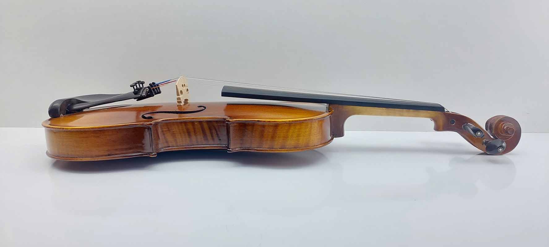 ویولن B Bryant 4/4